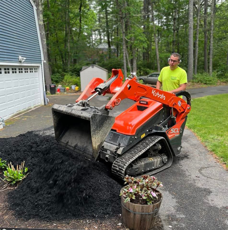 About Evan Kennedy Landscaping